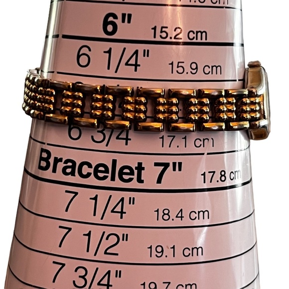 Vintage Seiko Petite Gold tone Oval Ladies Watch Working. - Picture 9 of 9